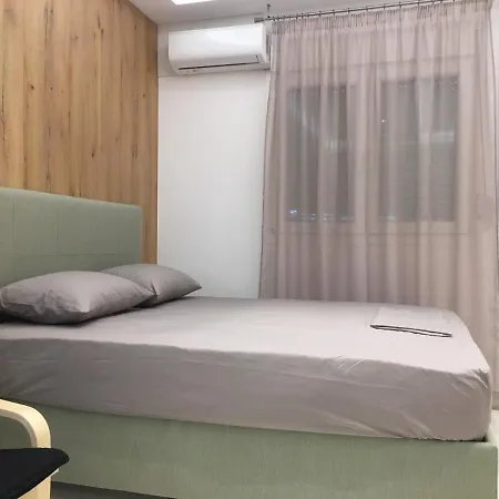 Luxury Ipoga Apartment Athens