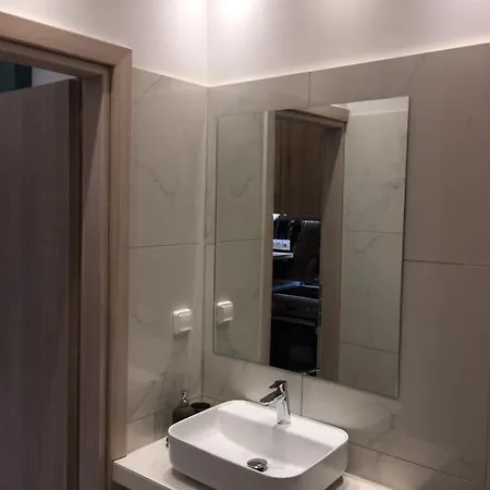 Luxury Ipoga